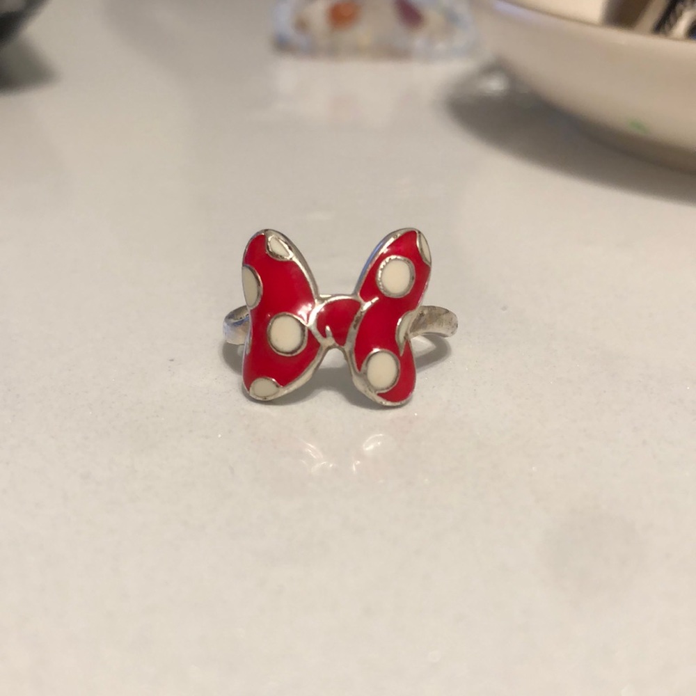 Minnie Mouse Disney ring